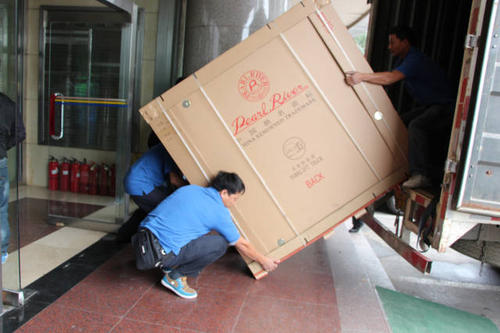 蒙阴钢琴贵重工艺品无忧运